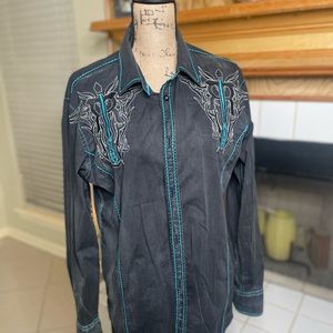 ROAR Signature Shirt